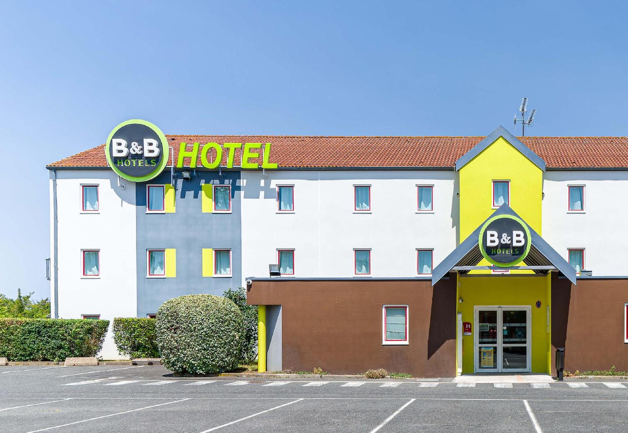 B&B Hotel Poitiers 1 Futuroscope Chasseneuil-du-Poitou Bagian luar foto