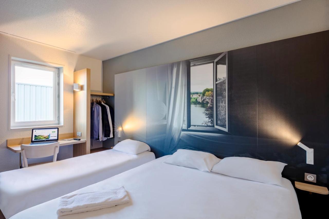 B&B Hotel Poitiers 1 Futuroscope Chasseneuil-du-Poitou Bagian luar foto