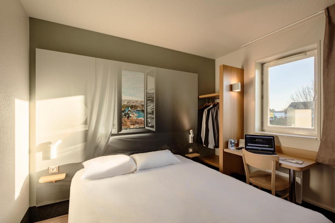 B&B Hotel Poitiers 1 Futuroscope Chasseneuil-du-Poitou Bagian luar foto